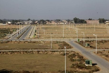 Plots Varanasi
								 Expressway